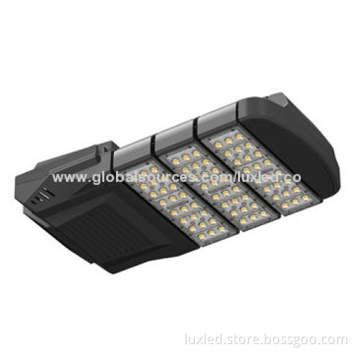 Plastic model LED streetlight with Osram chips, Meanwell driver, IP65, can also adjust housing